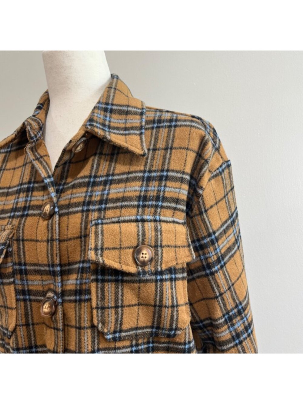 Veveret Flannel Plaid Shacket Womens S Brown/Blue Oversized Pockets - Picture 3 of 8